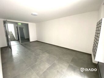 RADO | Priestranný 2-izbový byt v novostavbe - Trenčianske T - 11