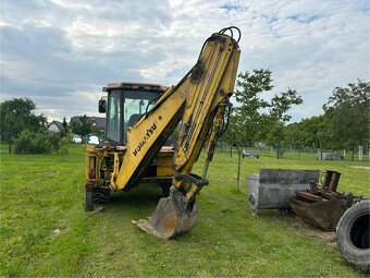 Predám traktorbager komatsu wb97R - 11