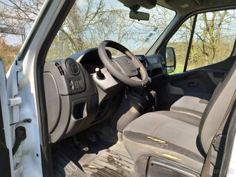 Pojazdna dielna s vestavbou RENAULT MASTER L2H2 2013 - 11