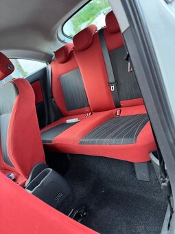 Opel Corsa OPC 1,4 benzín - 11