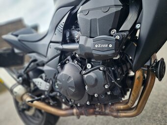 Kawasaki Z750 R - 11