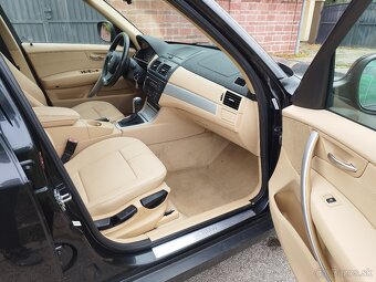 BMW X3 2.0d 130kw A/T x-drive - 11