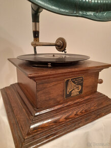 Predám jedinečný starožitný gramofón značky Columbia ca 1910 - 11
