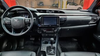 Predám Toyota Hilux 2,8D - 11