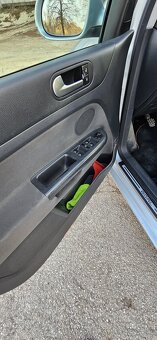 Volkswagen Golf plus Goal výbava - 11