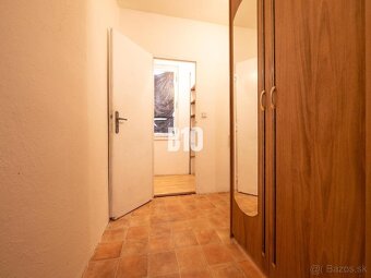 REZERVOVANÉ 4 a pol izbový byt na Chrenovej 2 - dva balkóny  - 11