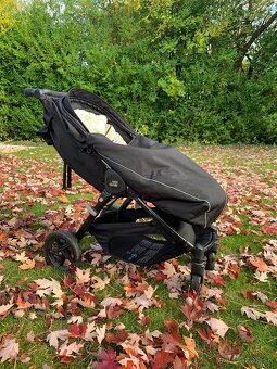 Kocik Britax Romer B-motion Plus a prislusenstvo - 11