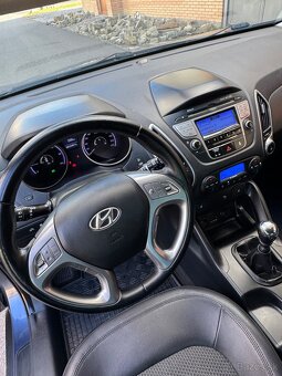 Hyundai iX35 1.7 CRDI - 11