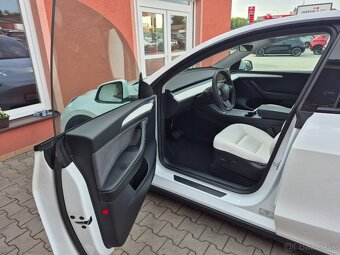 Tesla Model Y Long Range 378kW - 11