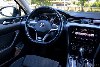 Volkswagen Passat 2.0 TDI 4Motion DSG TOP STAV - 11