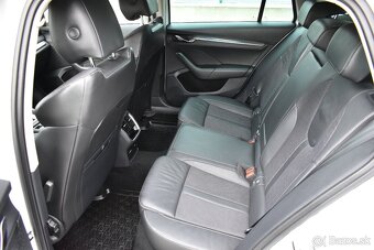 Škoda Octavia Combi 2.0 TDI DSG Premium - 11
