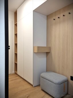Krásny dizajnový 2,5 izbový byt v centre mesta - 11