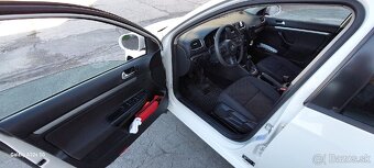 Volkswagen Golf 6 1.6 TDI 77 KW - 11