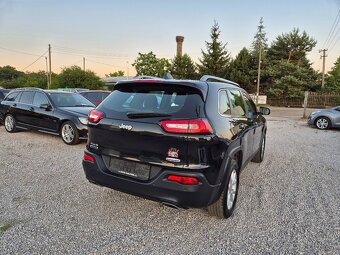 Jeep cherokee - 11