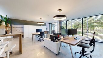 Na prenájom: moderný objekt s ateliérom – Oravné - 11