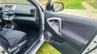 Toyota RAV4 4x4 - 11