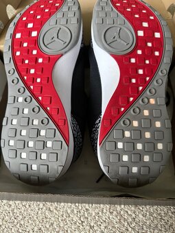 Tenisky Jordan Zoom - 11