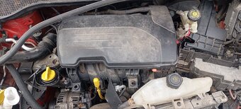 Renault Clio - 11