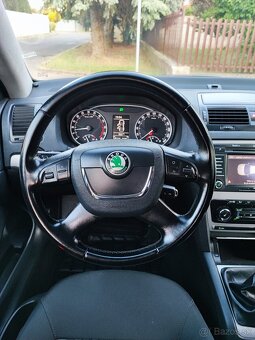 Škoda Octavia combi - 11