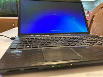 Sony Vaio i3 8GB 640GB - 11