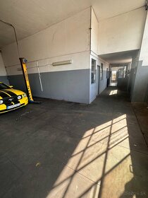 Autoservis, skladove priestory predaj - 11