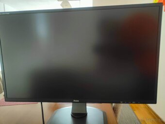 Monitor iiyama 32' - Pivot - 11