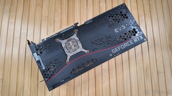 Predám EVGA RTX 3080 FTW3 ULTRA GAMING - 11