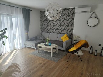 Dom s 2 apartmánmi a garážou, Chorvátsko VIR - 11