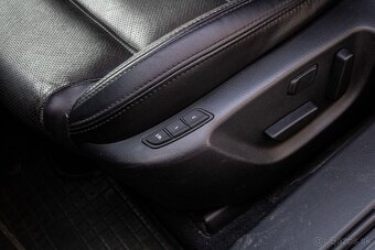 Mazda 6 2.2 Skyactiv-D Revolution TOP A/T Záruka , Splátky - 11