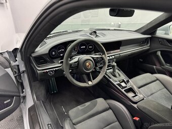 Porsche 911 GT3 PDK - 11