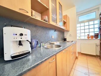 2-izbový byt s priestrannou loggiou v lokalite Staré Mesto - 11