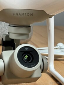 DJI Phantom 4 Advance  4K/60P D-Log 1 palcový senzor - 11