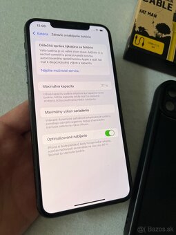 iPhone 11 Pro Max 64GB - 11