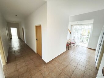 Administratívne priestory na prenájom v Novákoch - 11