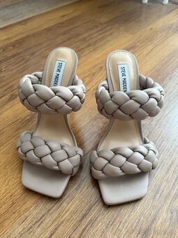 Steve Madden šľapky na opätku (veľ. 39) - 11