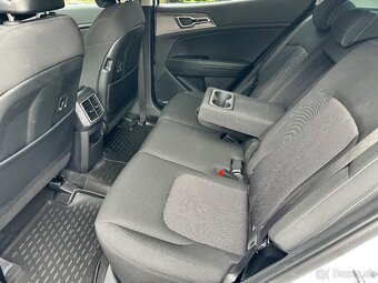 KIA SPORTAGE 4 1.6 T-GDI 110KW Automat - 11