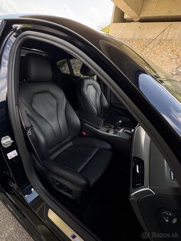 BMW 540i xDrive M Sport - G30 - 11