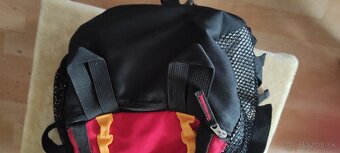 Veľký turistický batoh - 11