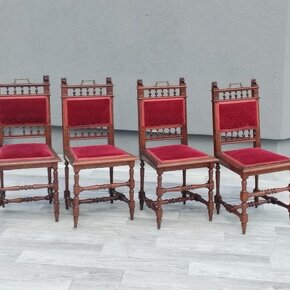 Set starožitných stoličiek – ( 4 KS ). - 11