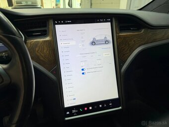 Tesla Model X Long Range 2020 - 11