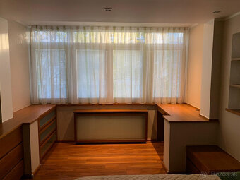 Krásny veľký 2 izbový byt na Teplickej ulici - 11