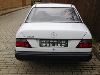 Mercedes Benz 124 200i ++původ Itálie ++ BEZ KOZOZE - 11