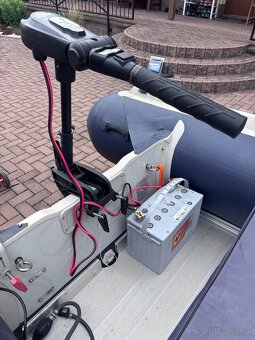 Honda Honwave 360 gumený čln s benzínovým a elektro-motorom - 11