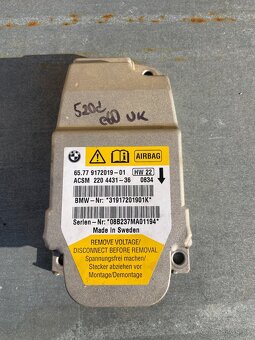 BMW E60 E61 5er Riadiace jednotky a moduly - 11