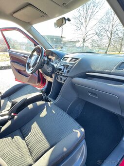 Suzuki Swift - 11