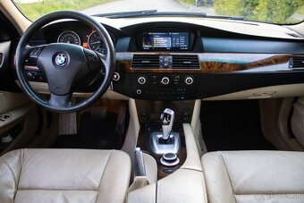 BMW 5 Touring 530d xDrive /Aj na splátky/ - 11