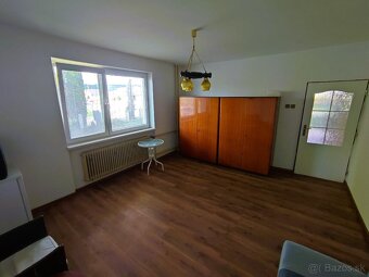 Ponúkame na predaj rodinný dom v obci Rakoľuby - 11