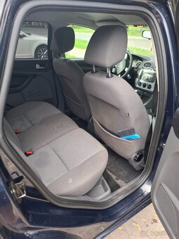Ford Focus 1.6 tdci - 11