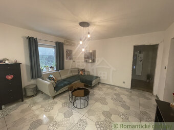 Znížená cena Priestranný rodinný dom vhodný aj na podnika - 11