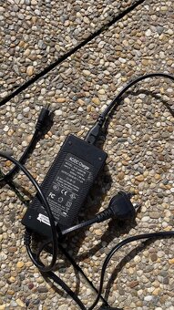 Elektrická kolobežka KUGO S3 - 11